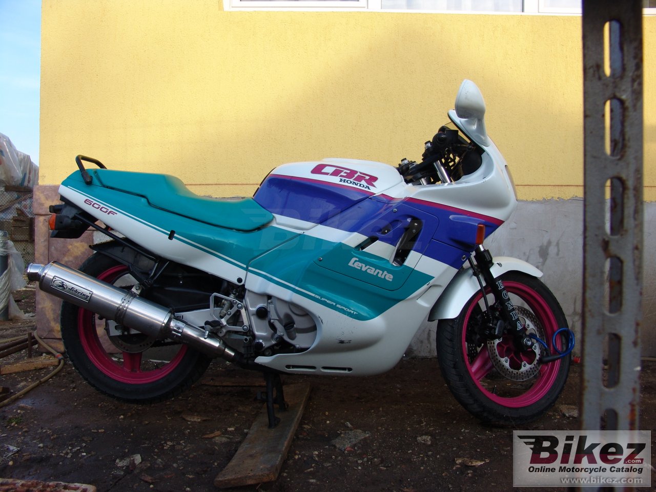 Honda CBR 600 F