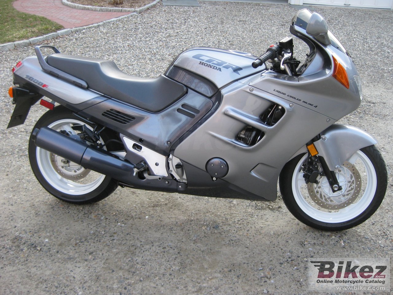 Honda CBR 1000 F