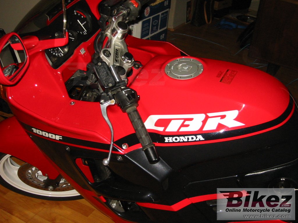 Honda CBR 1000 F