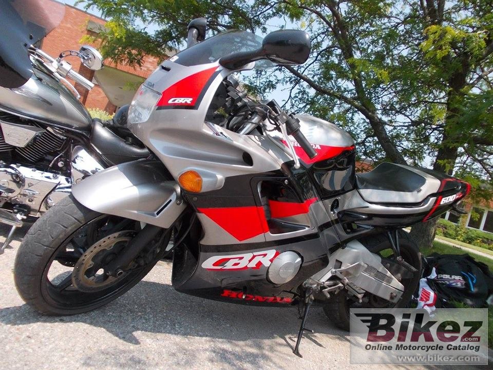 Honda CBR 600 F