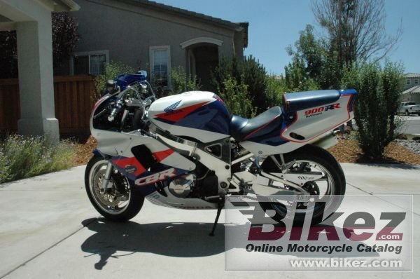 Honda CBR 900 RR Fireblade