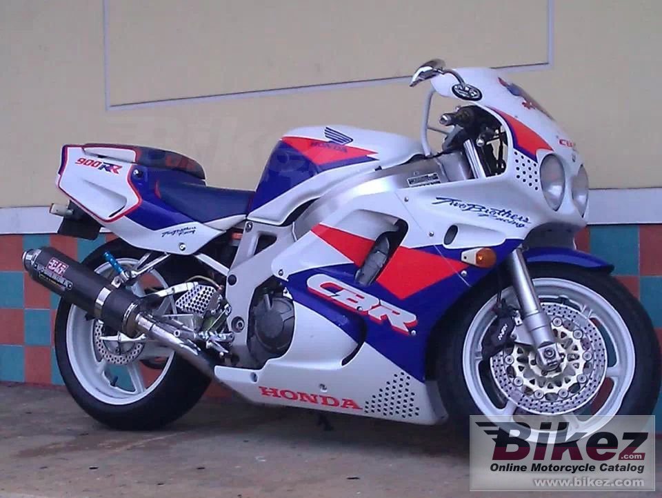 Honda CBR 900 RR Fireblade