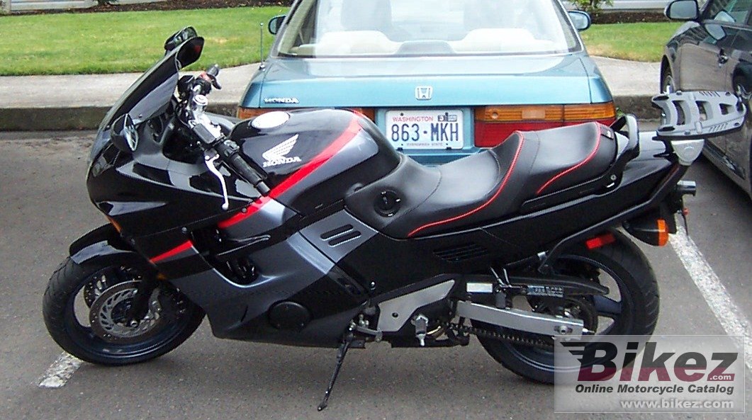 Honda CBR 1000 F