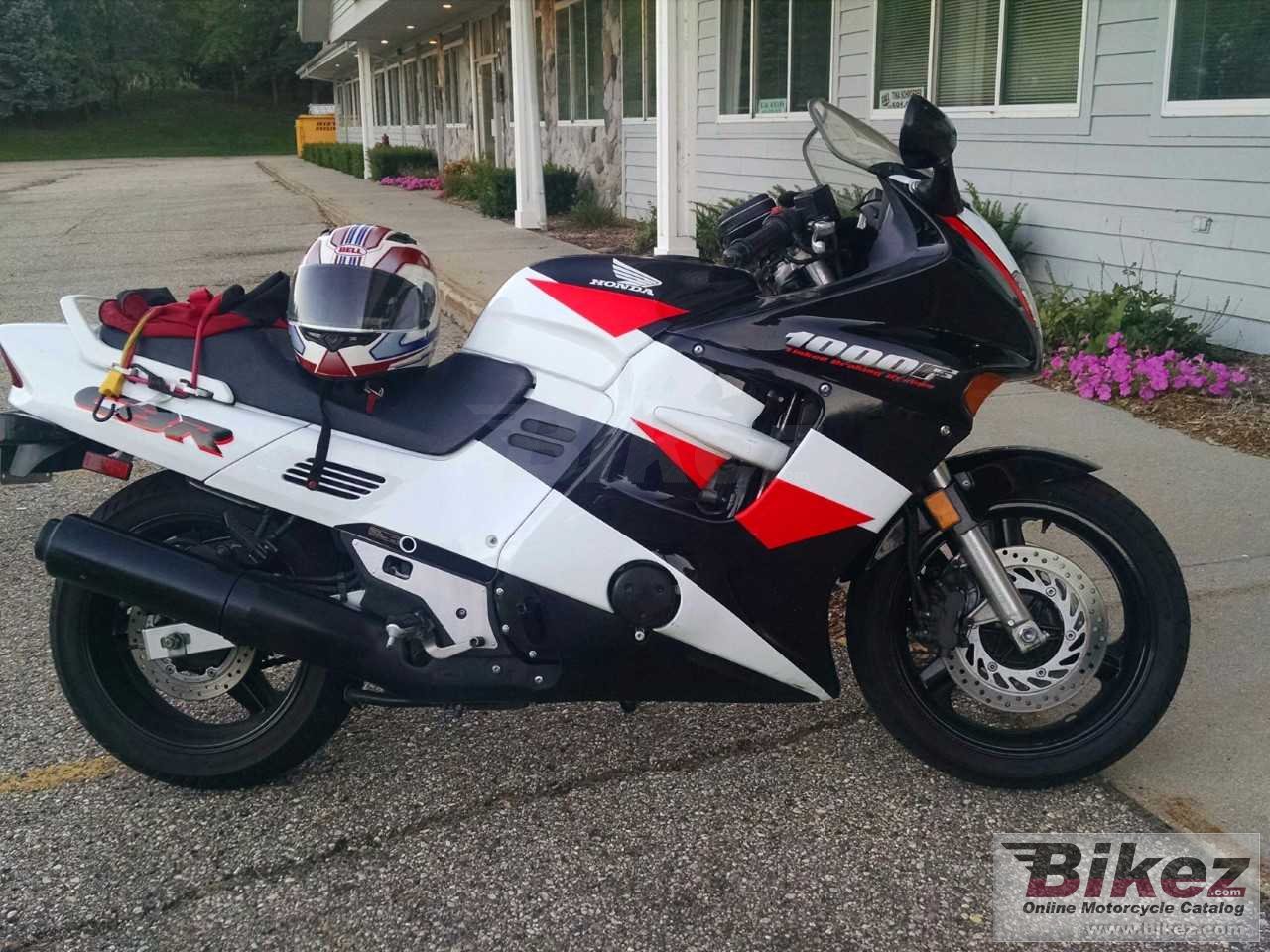 Honda CBR 1000 F