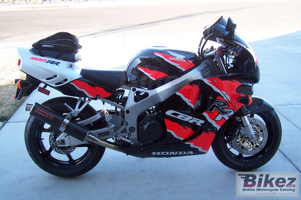 Honda CBR 900 RR Fireblade