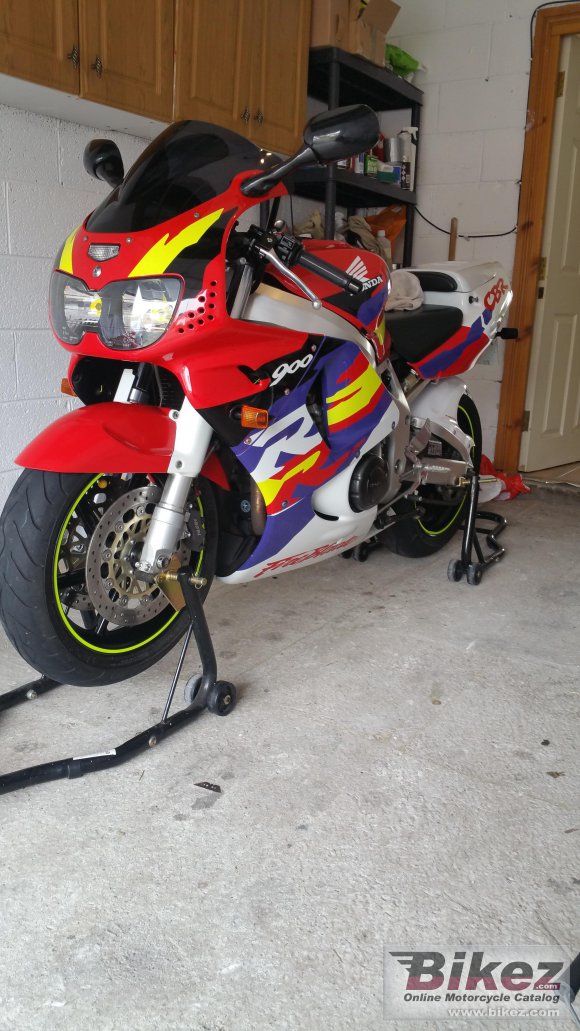 1996 Honda CBR 900 RR Fireblade