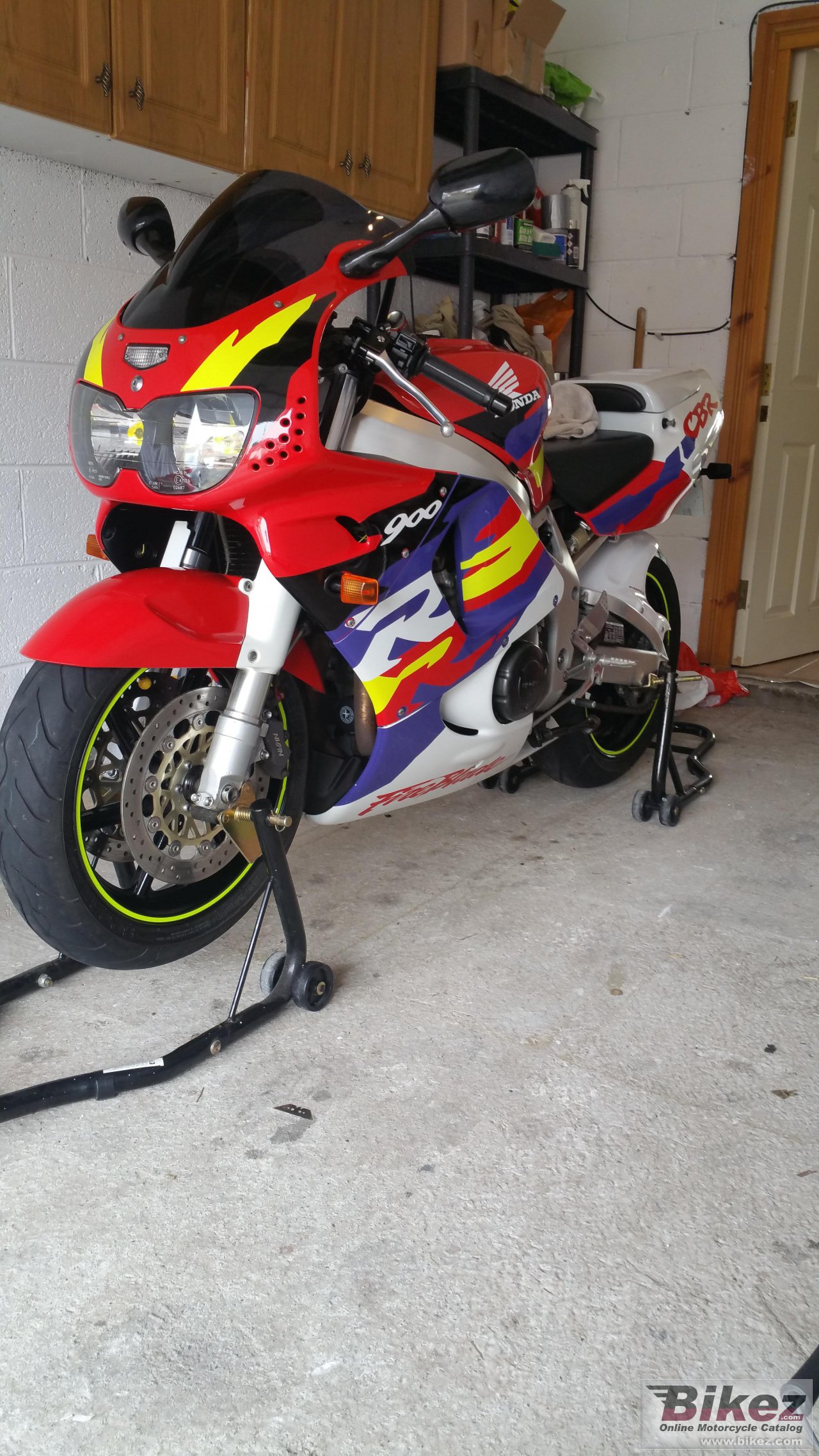 Honda CBR 900 RR Fireblade