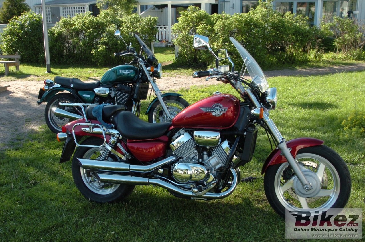 Honda VF 750 C