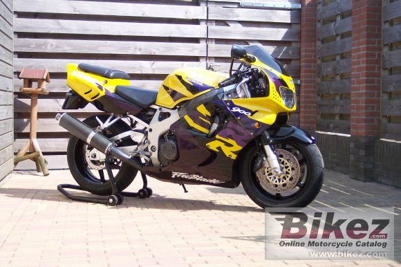 1997 Honda CBR 900 RR Fireblade