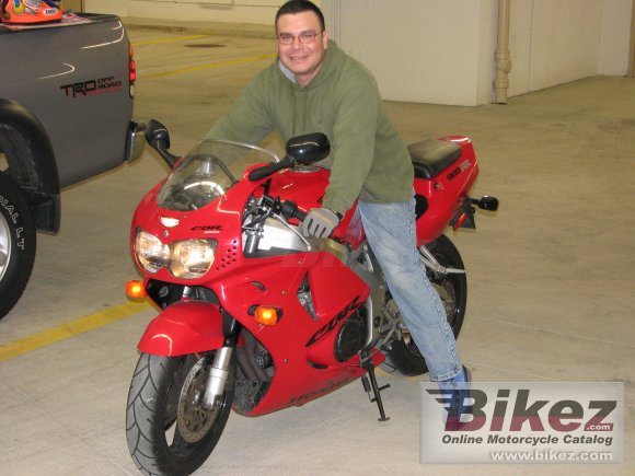 1997 Honda CBR 900 RR Fireblade