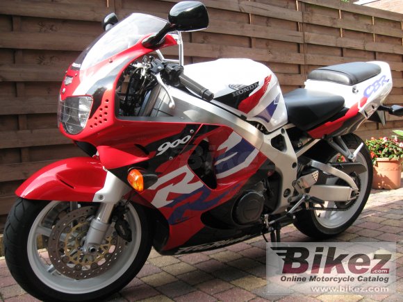 1997 Honda CBR 900 RR Fireblade