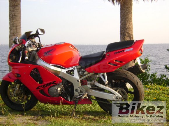 1997 Honda CBR 900 RR Fireblade