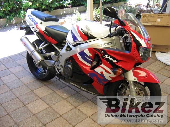 Honda CBR 900 RR Fireblade