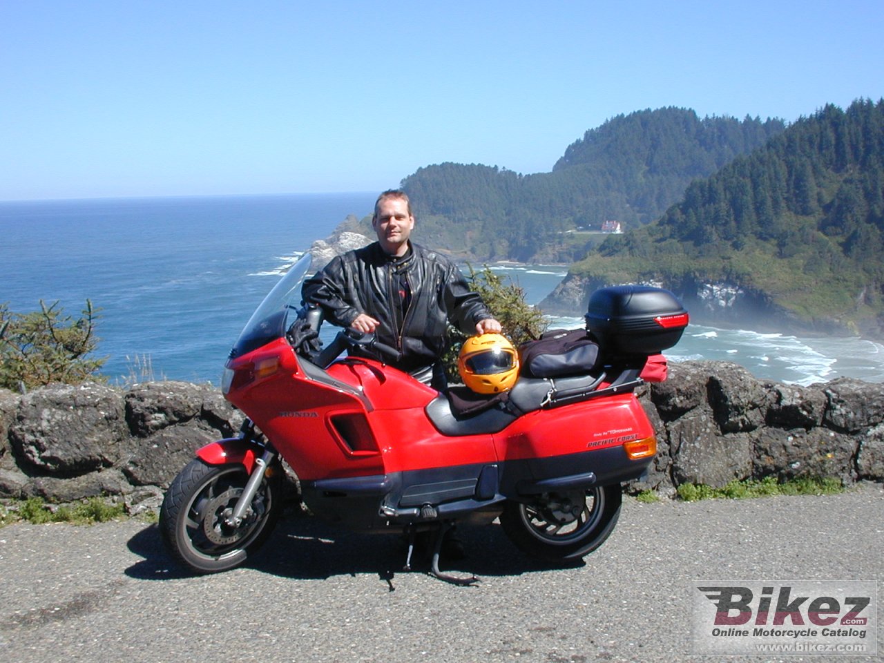 Honda PC 800 Pacific Coast