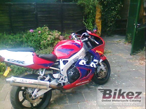 1998 Honda CBR 900 RR Fireblade