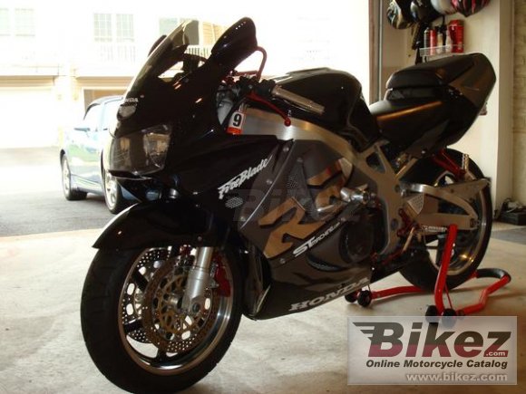 1998 Honda CBR 900 RR Fireblade