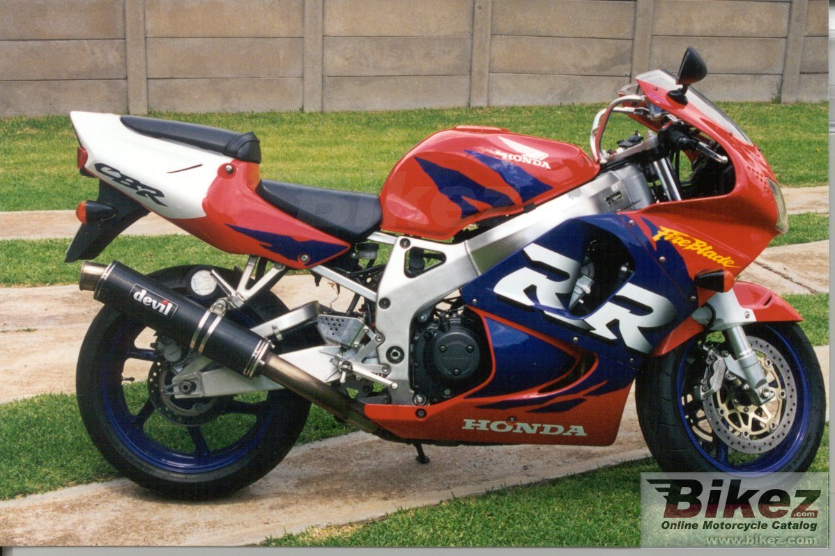 Honda CBR 900 RR Fireblade