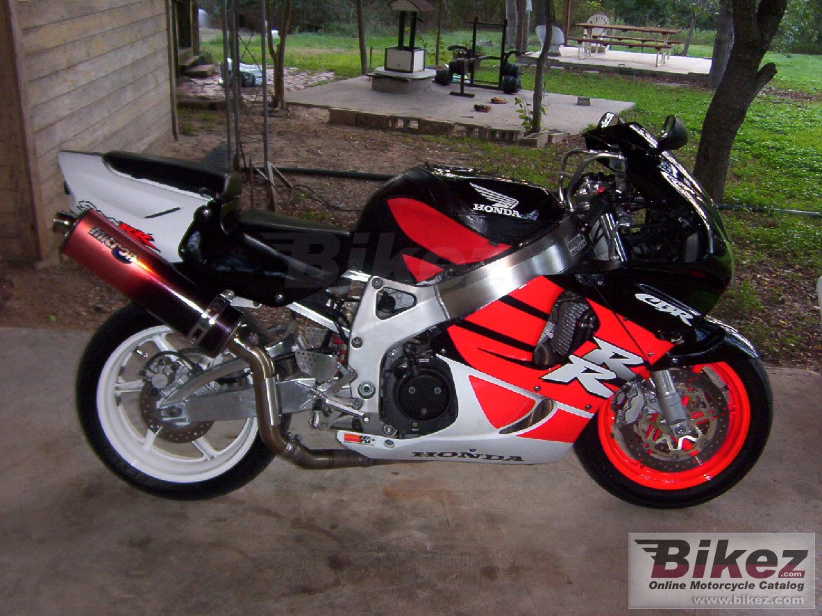 Honda CBR 900 RR Fireblade