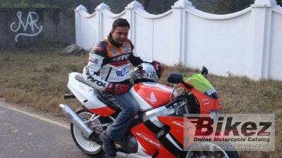1998 Honda CBR 900 RR Fireblade