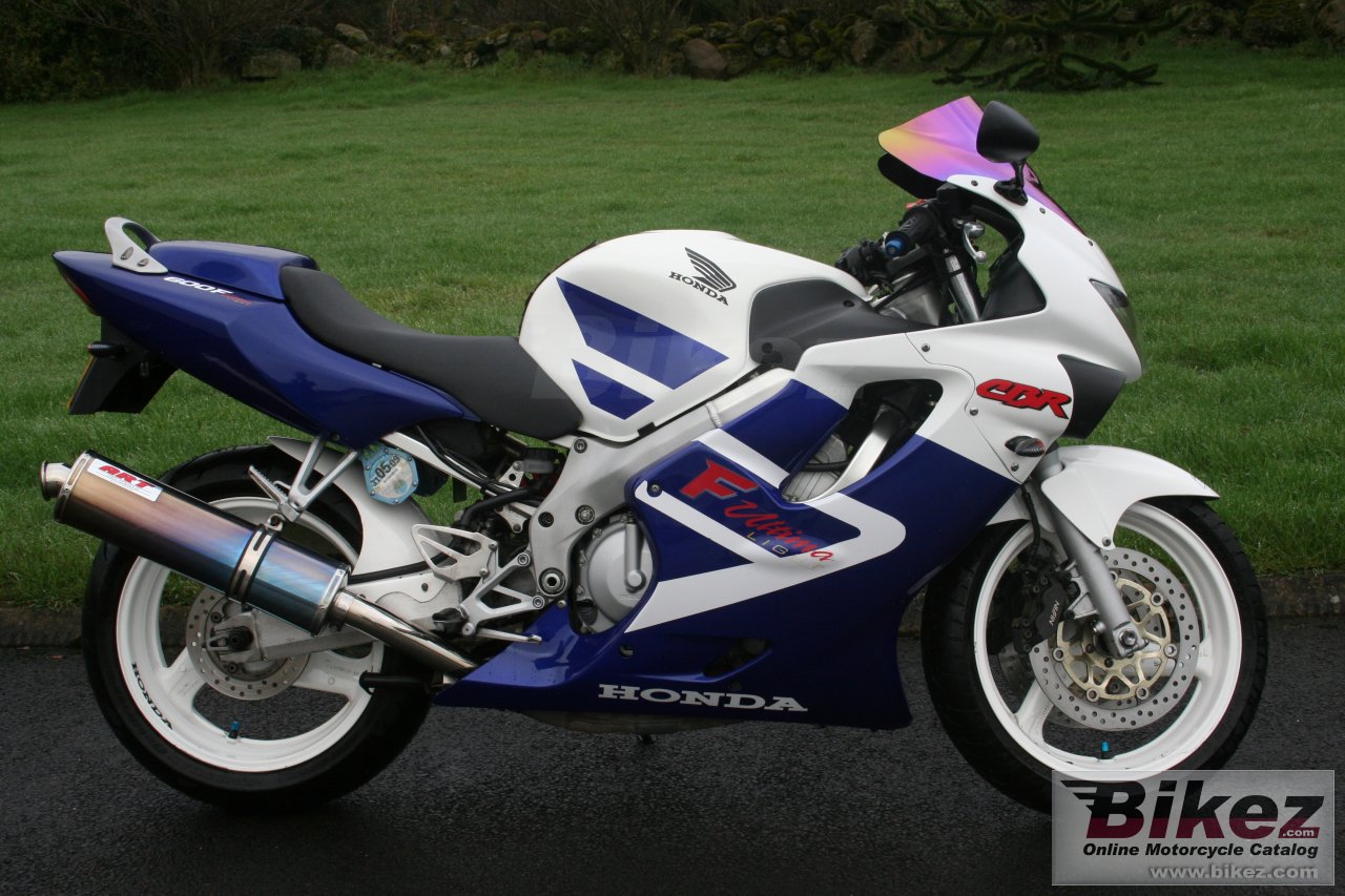 Honda CBR 600 F Ultima Light