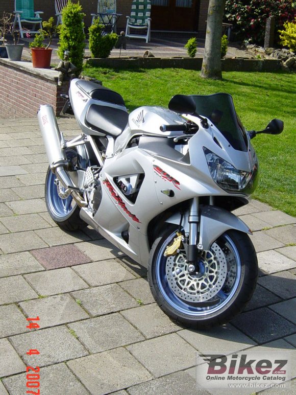 2001 Honda CBR 900 RR Fireblade