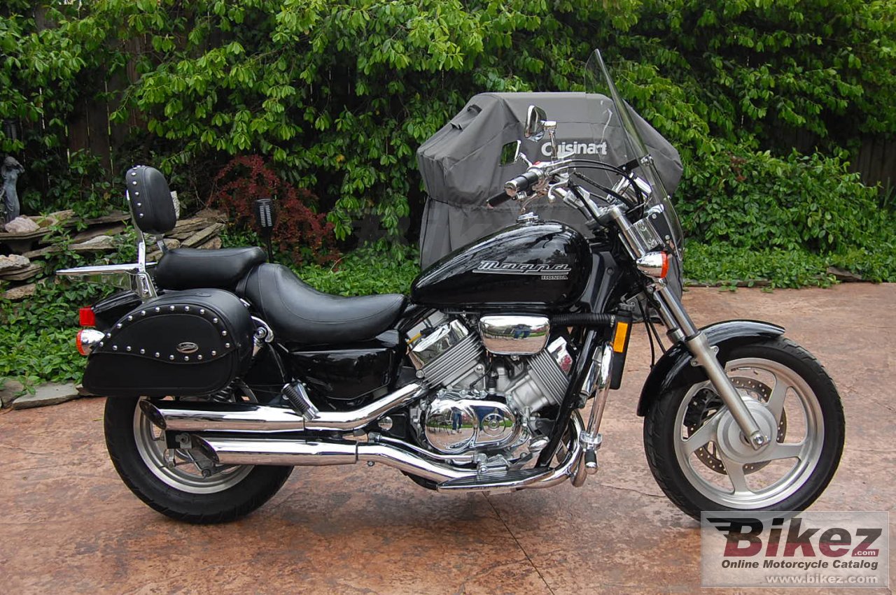 Honda VF 750 C Magna