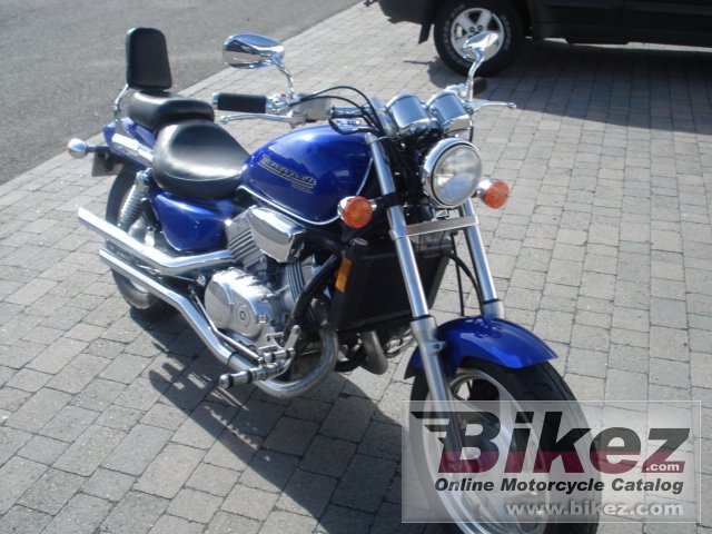 Honda VF 750 Magna