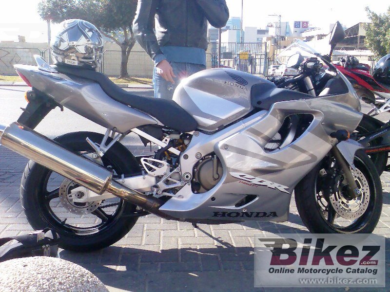 Honda CBR 600 F4i