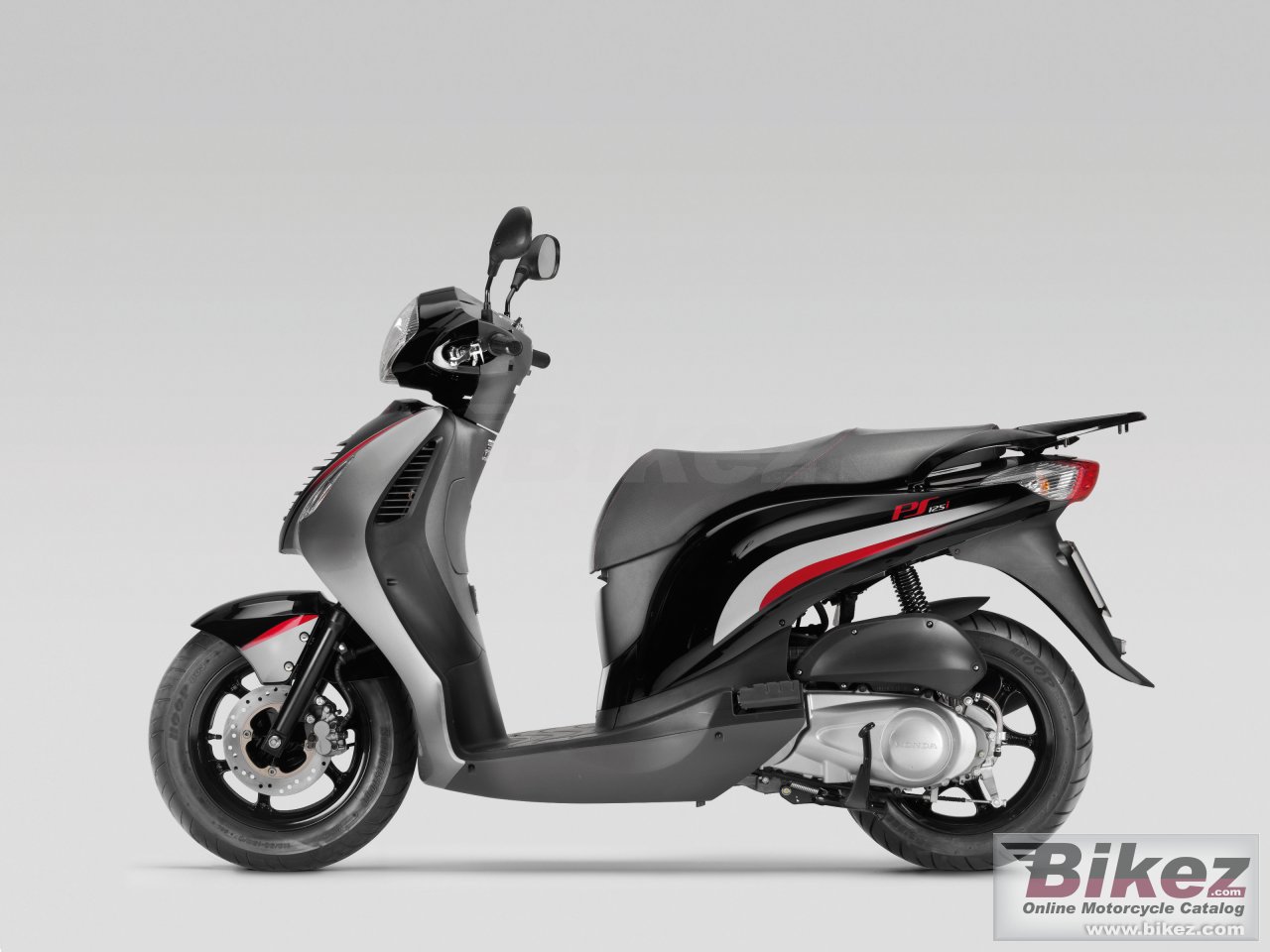 Honda PS 125i Sporty