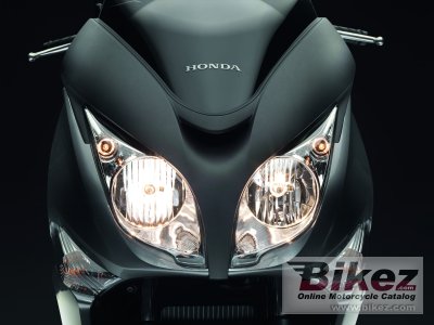 2009 Honda SW-T400