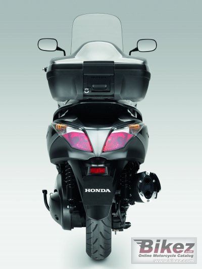 2009 Honda SW-T400