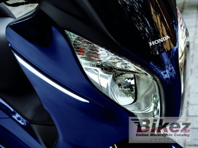 2009 Honda S-Wing 125
