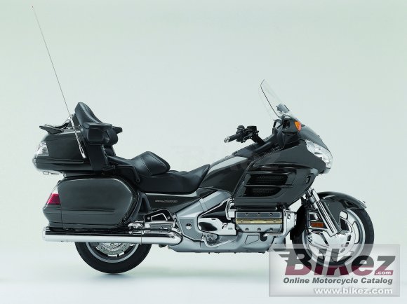 2010 Honda Gold Wing Airbag