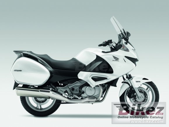 2010 Honda NT700V