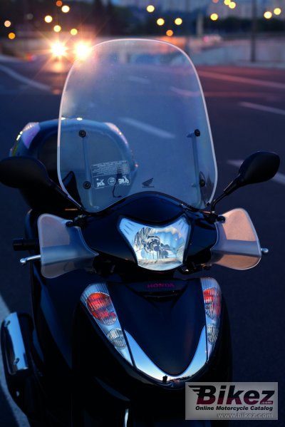 2010 Honda SH300i Sporty