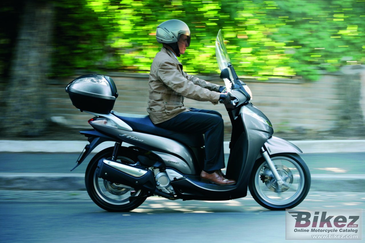 Honda SH300i Sporty