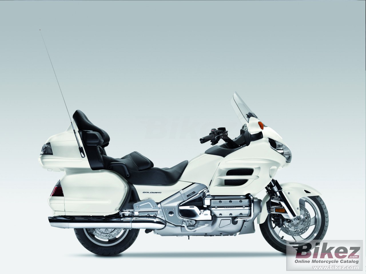 Honda GL1800 Gold Wing Deluxe