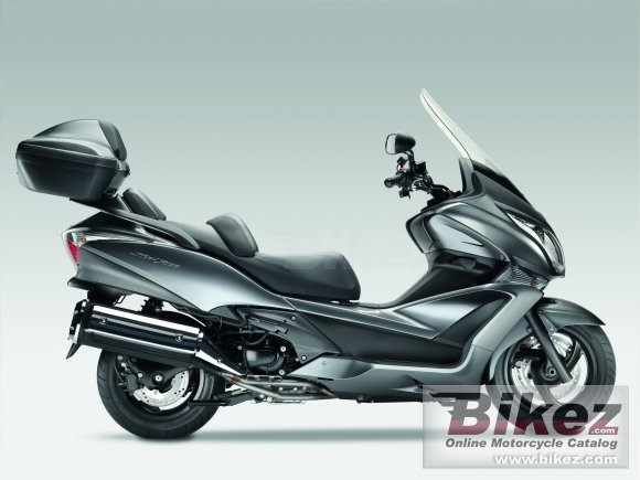 2011 Honda SW-T400