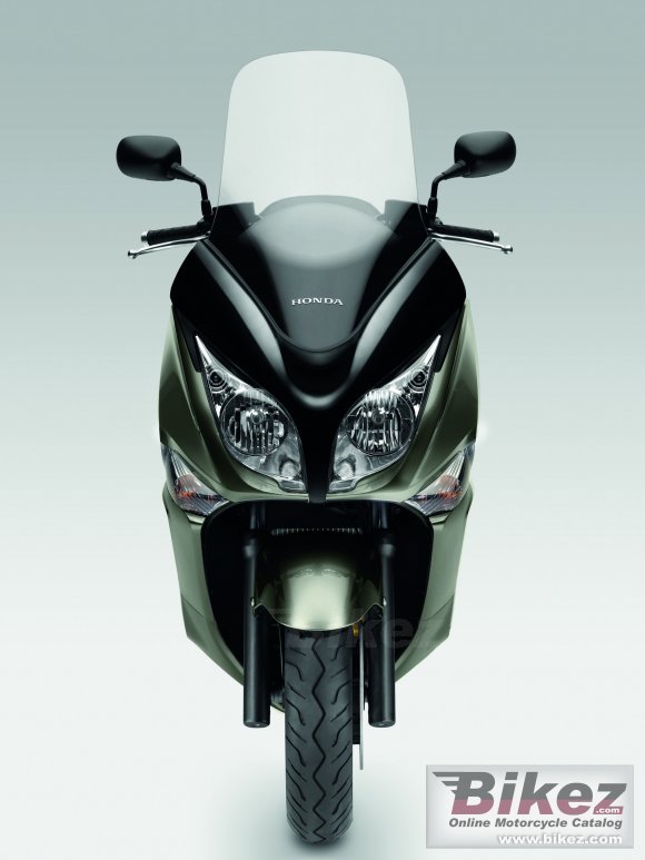 2011 Honda SW-T600