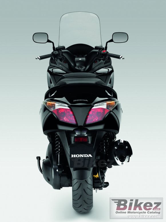 2011 Honda SW-T600