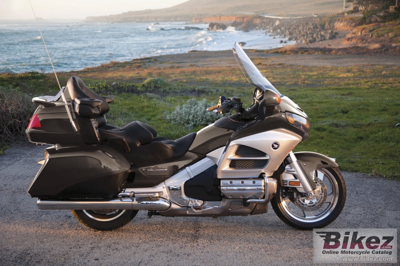 Honda GL1800 Gold Wing Deluxe