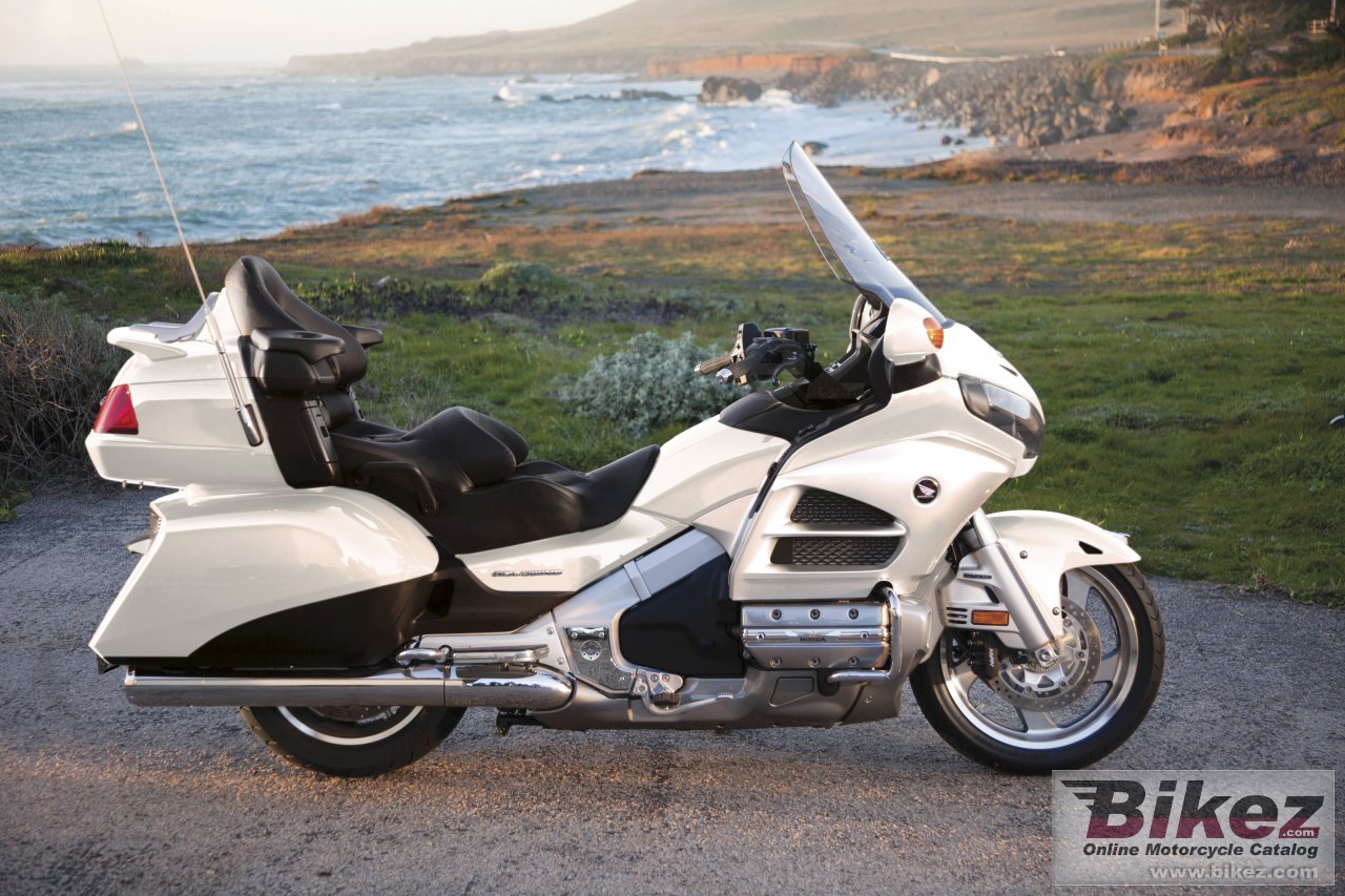 Honda GL1800 Gold Wing Deluxe