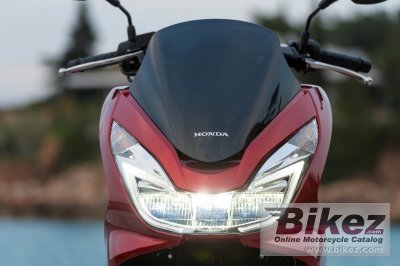 2017 Honda PCX 125                                             