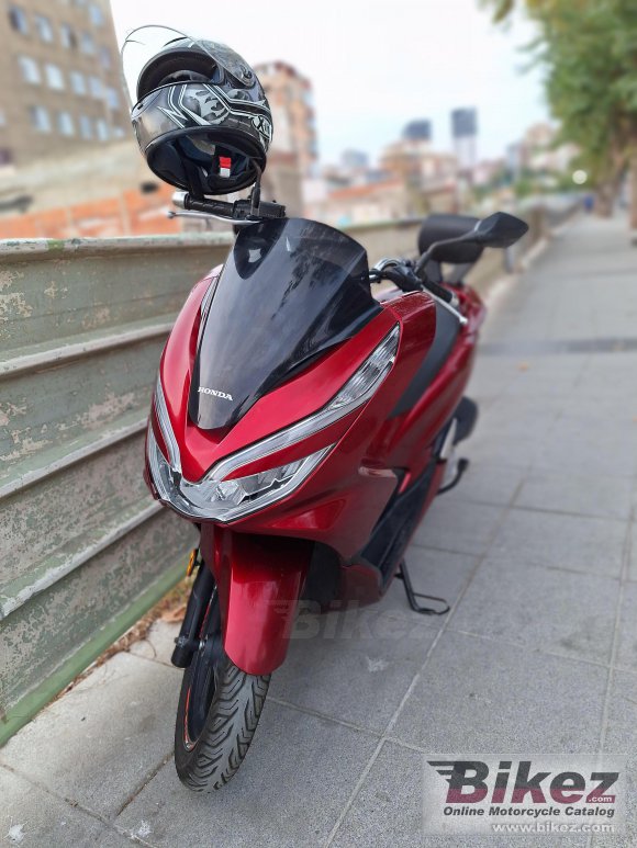 2018 Honda PCX 125                                             