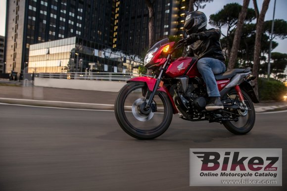 2021 Honda CB125F                                           