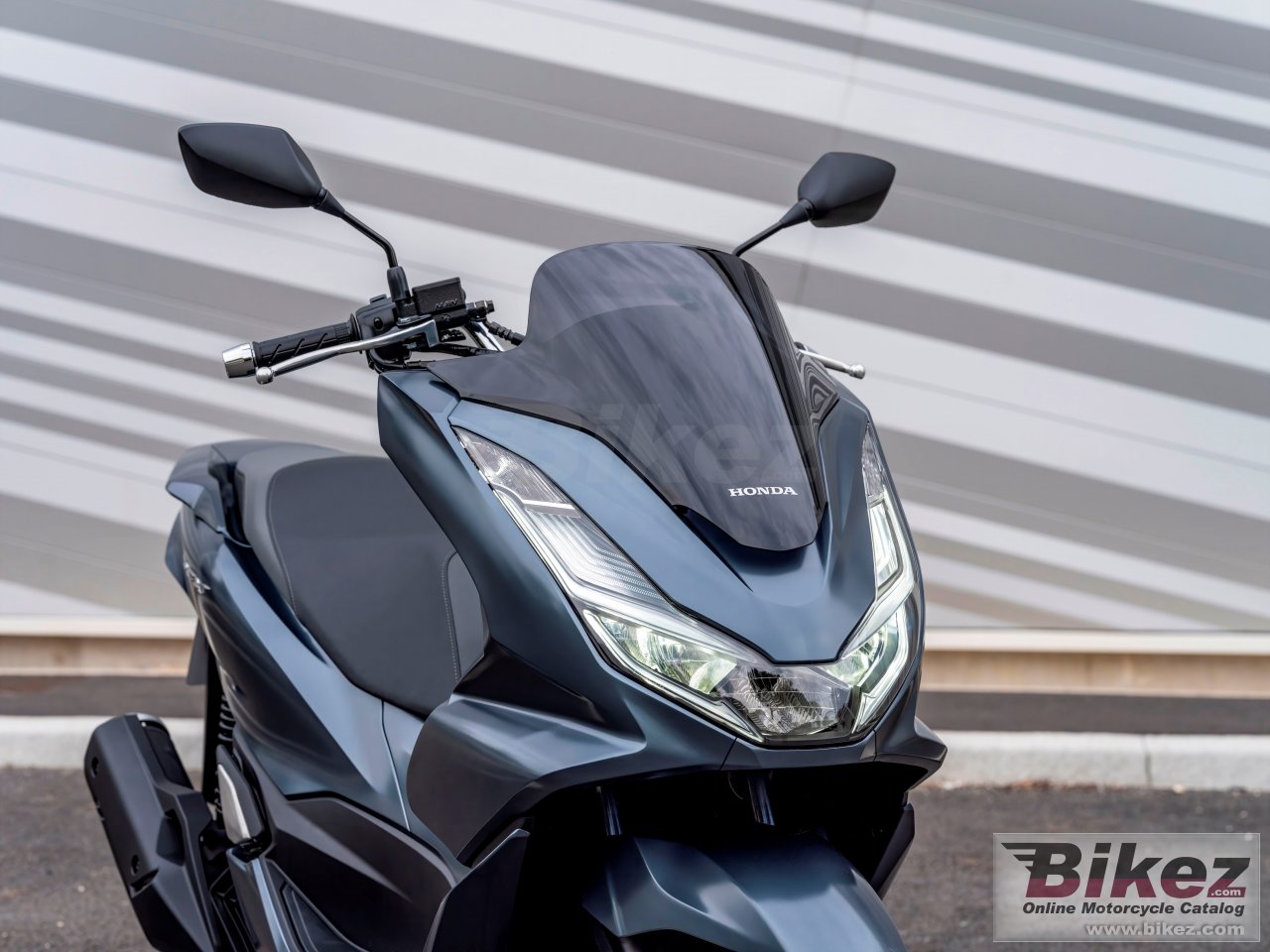 Honda PCX125                                             