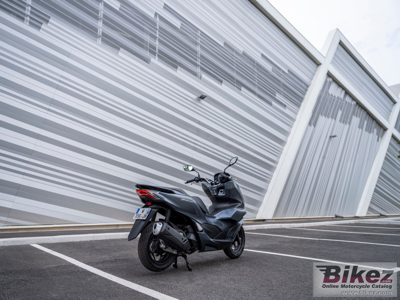 Honda PCX125                                             