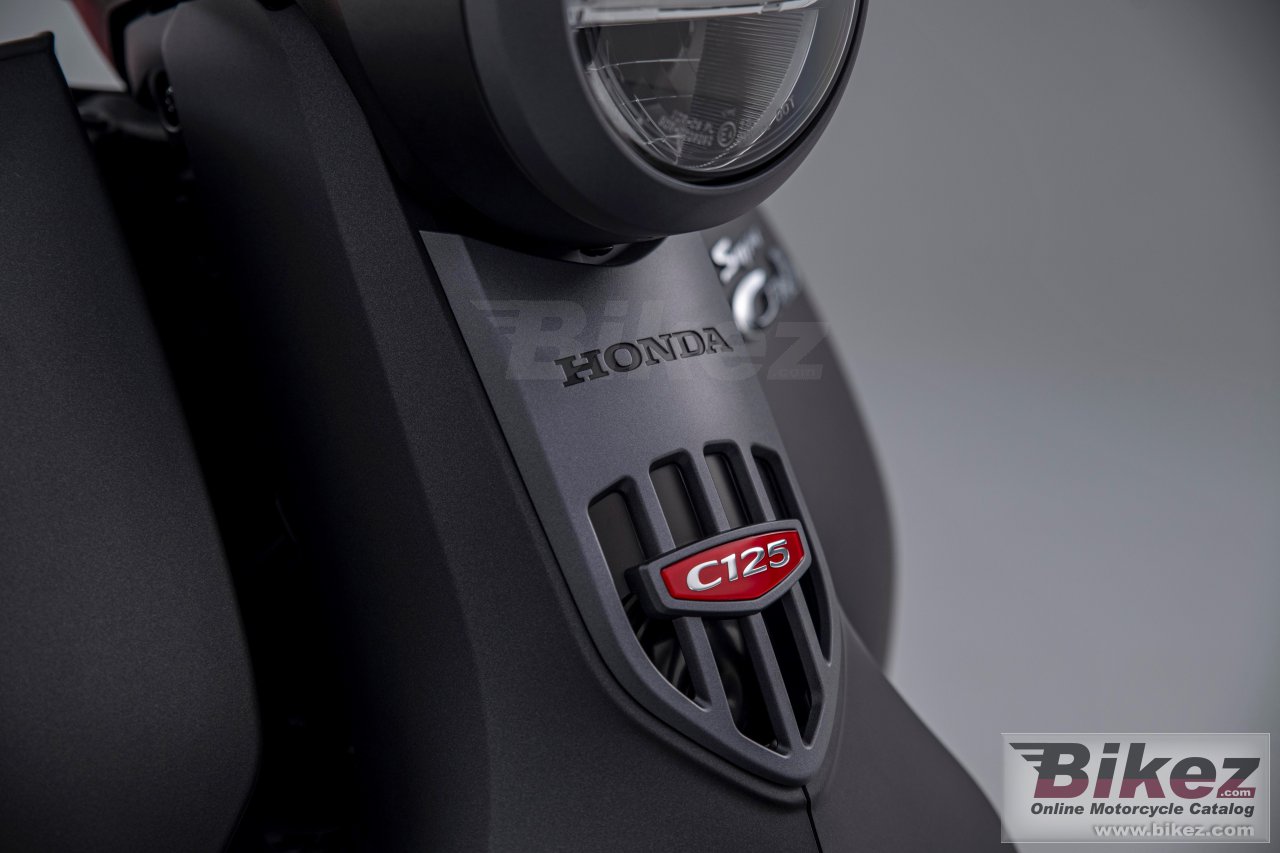 Honda Super Cub 125                                            