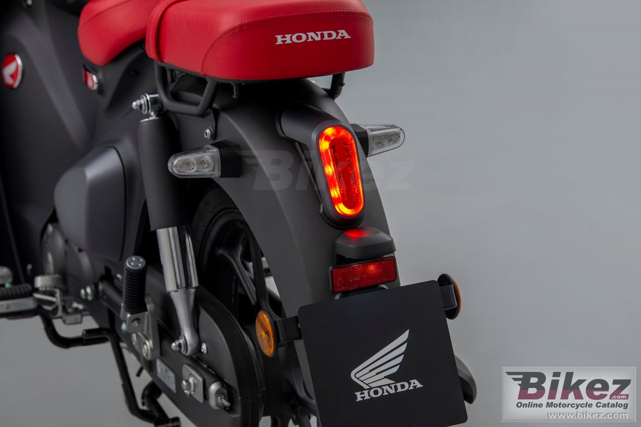 Honda Super Cub 125                                            