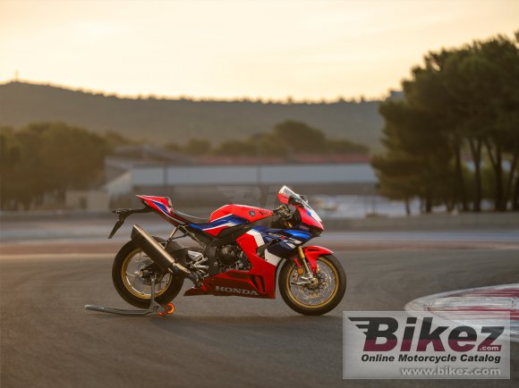 2022 Honda CBR1000RR-R Fireblade SP